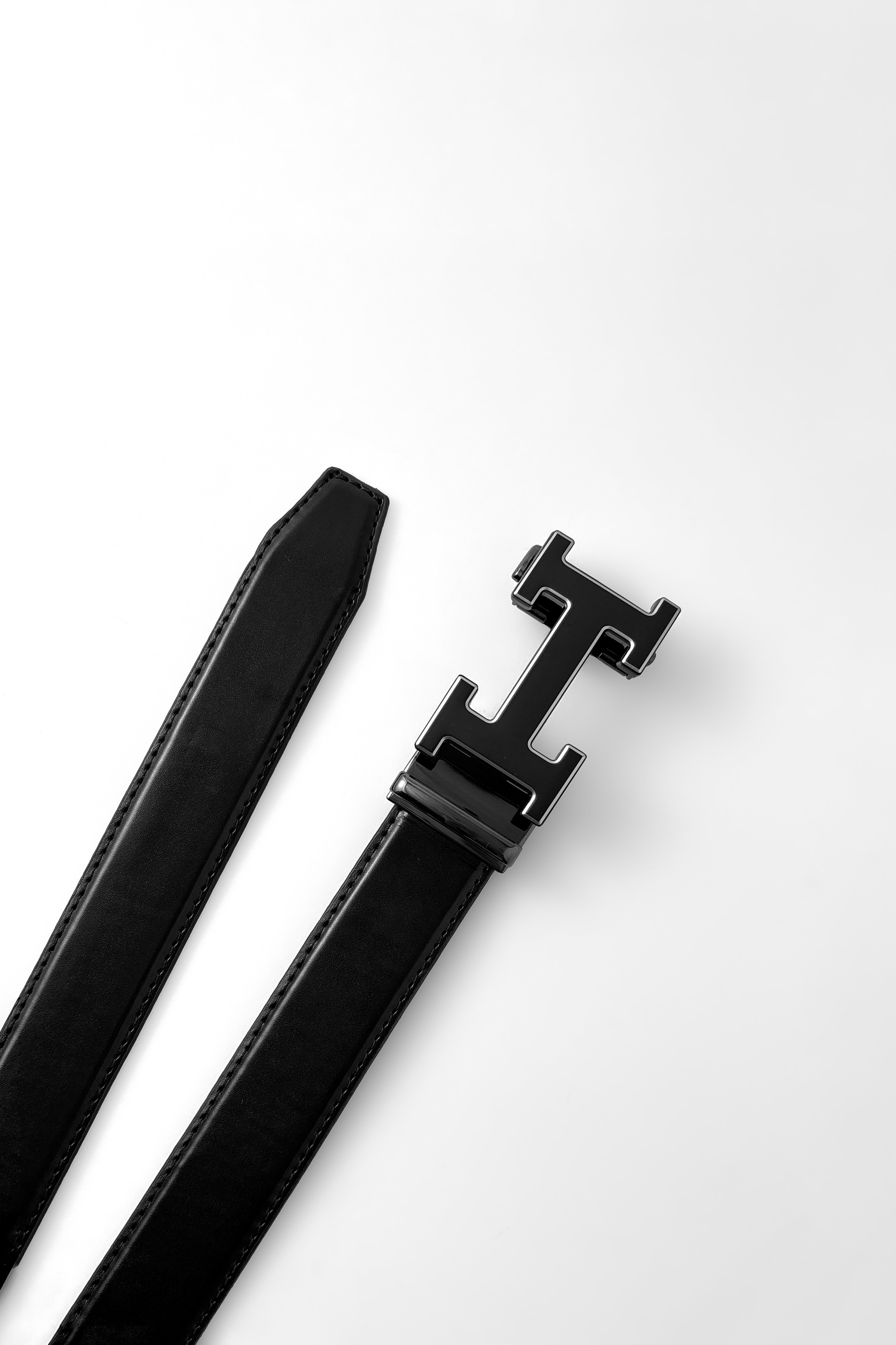 Matte Charcoal Black Auto Lock Belt